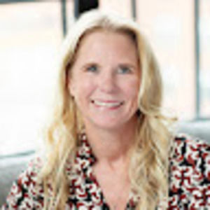 Meet your Posher, Shana